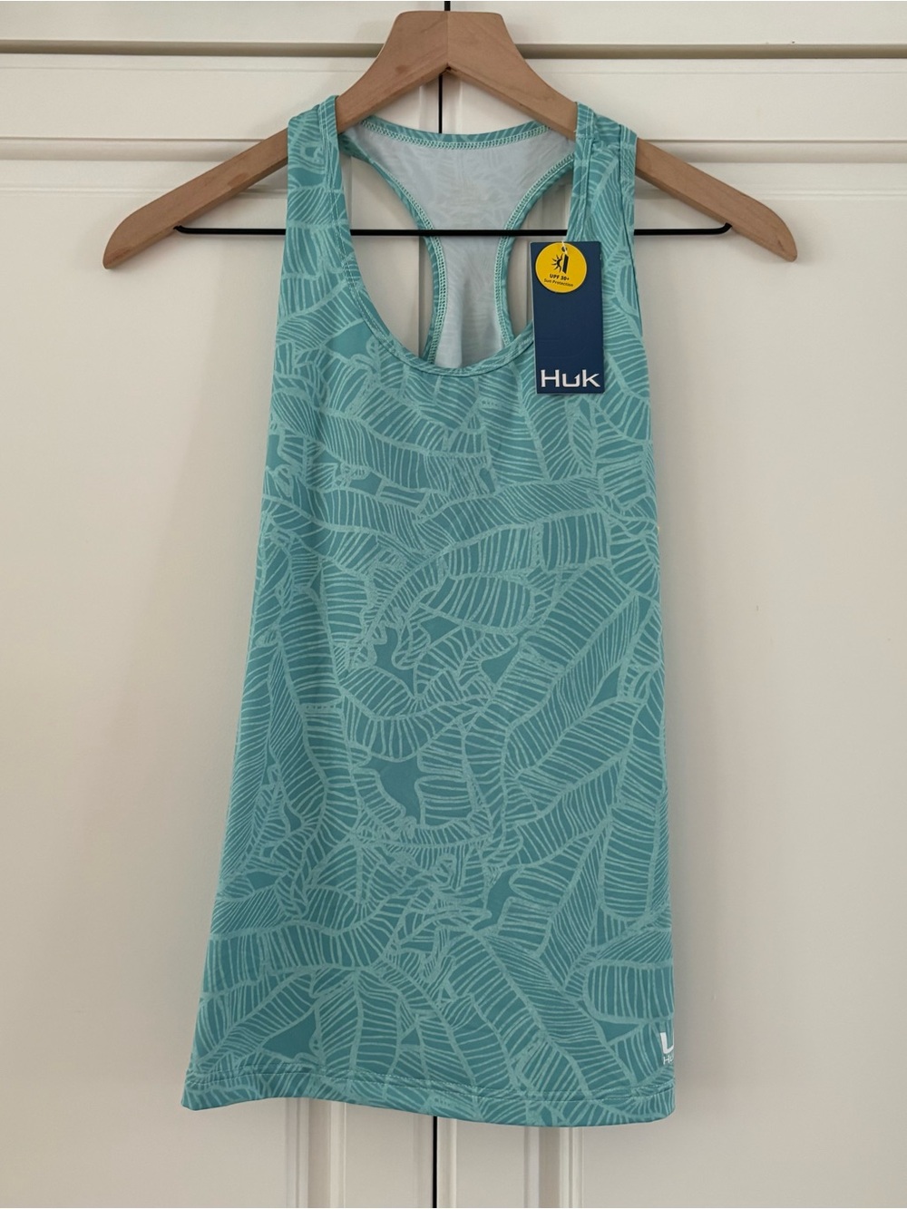 HUK NWT XS Pursuit Linear Leaf Tank Top UPF 30